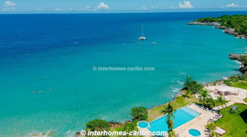 photos for SOSÚA: FIRST CLASS 2-BEDROOM OCEAN FRONT LINE APARTMENT